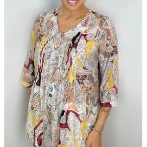 Ethyl Clothing  floral top.